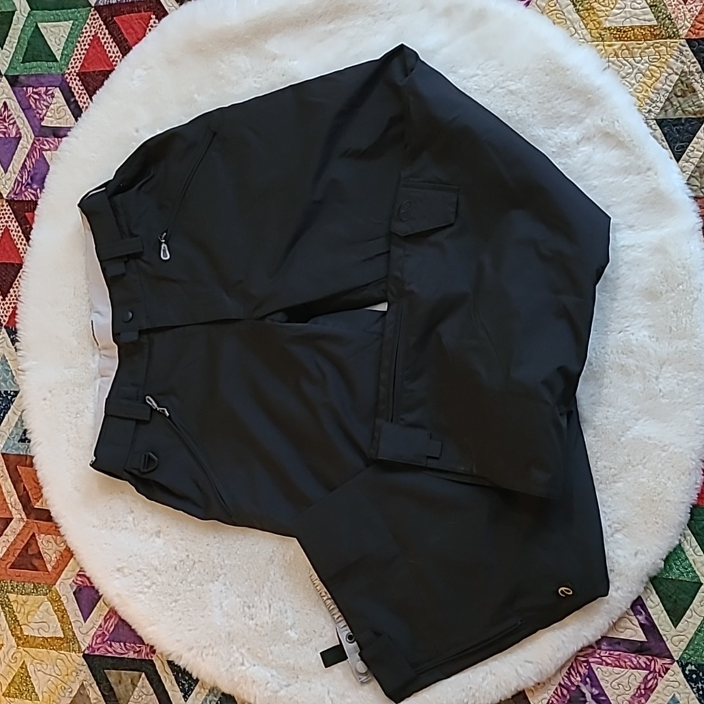 E 408 Black Insulated Thick Winter Snow Pants Outerwear Size Medium